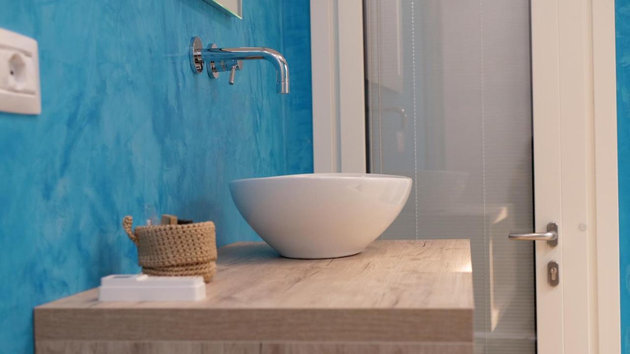 מאלצ'סינה La Dolce Vita Suites מראה חיצוני תמונה